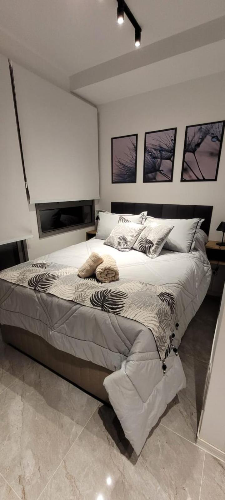 Apartment De 25 Metros Do Lado Metro Linha 5 Lilas